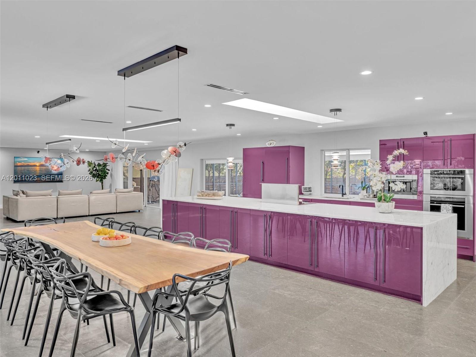HOLLYWOOD LAKES SECTION - Residential Lease