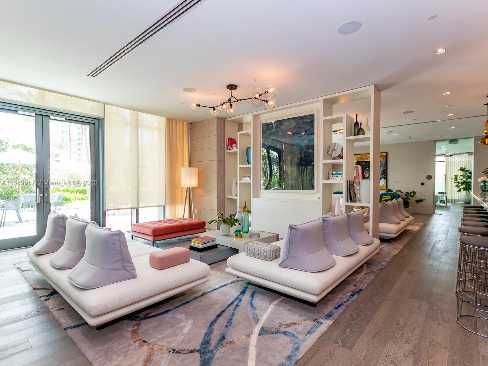 PARAISO BAY CONDO - Residential Lease