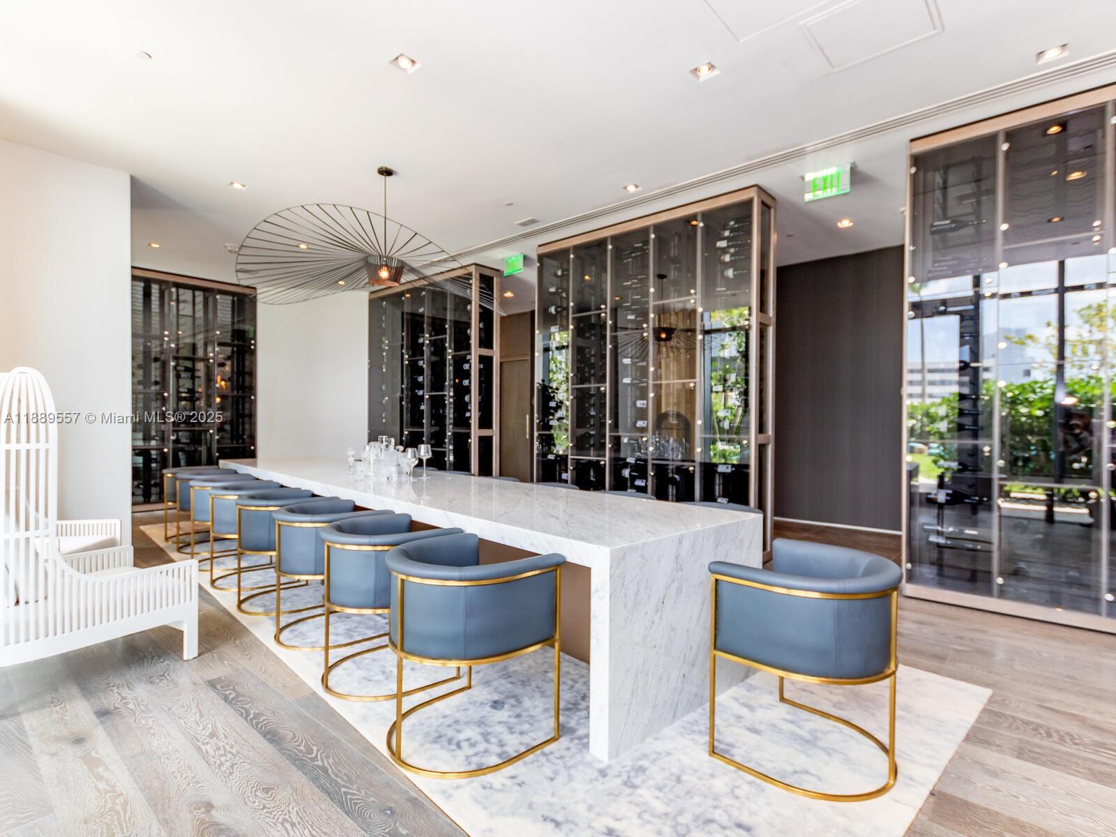 PARAISO BAY CONDO - Residential Lease