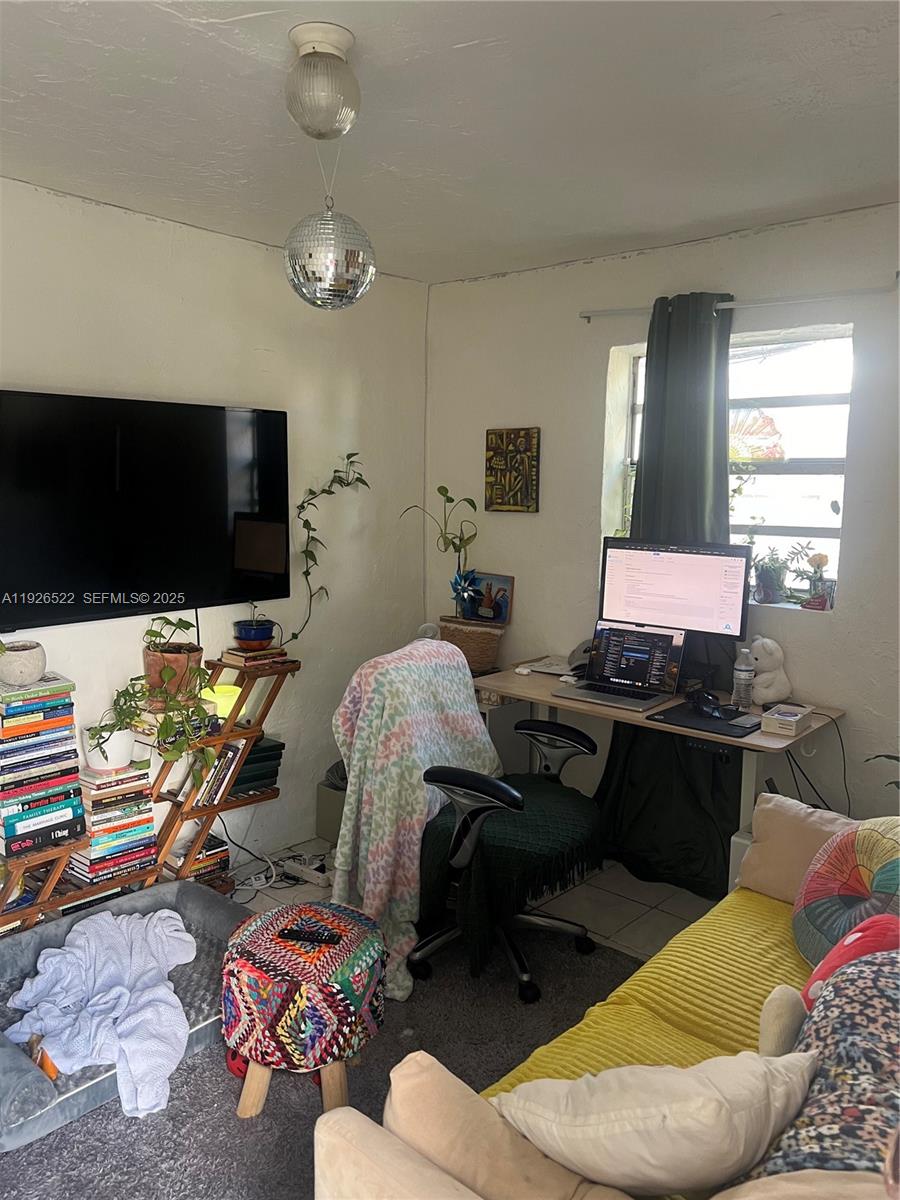 GULFSTREAM HOMESITES - Residential Lease