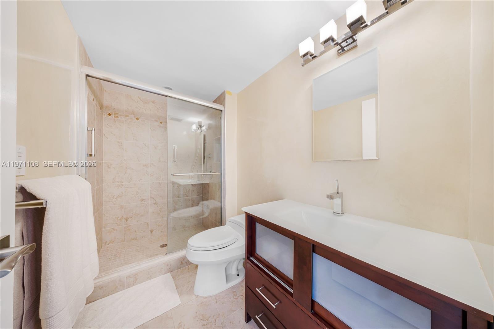 BALMORAL CONDO - Residential