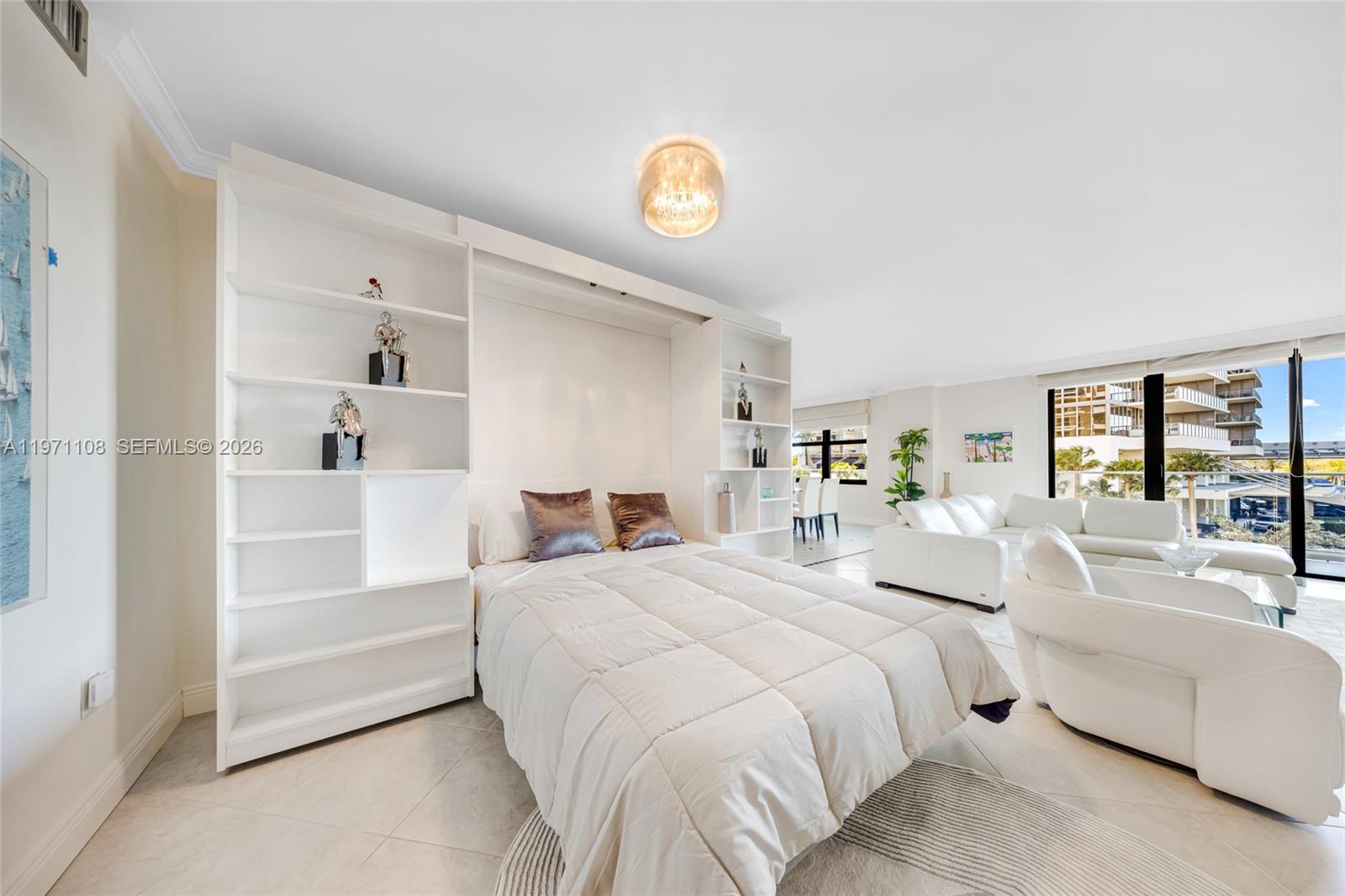 BALMORAL CONDO - Residential