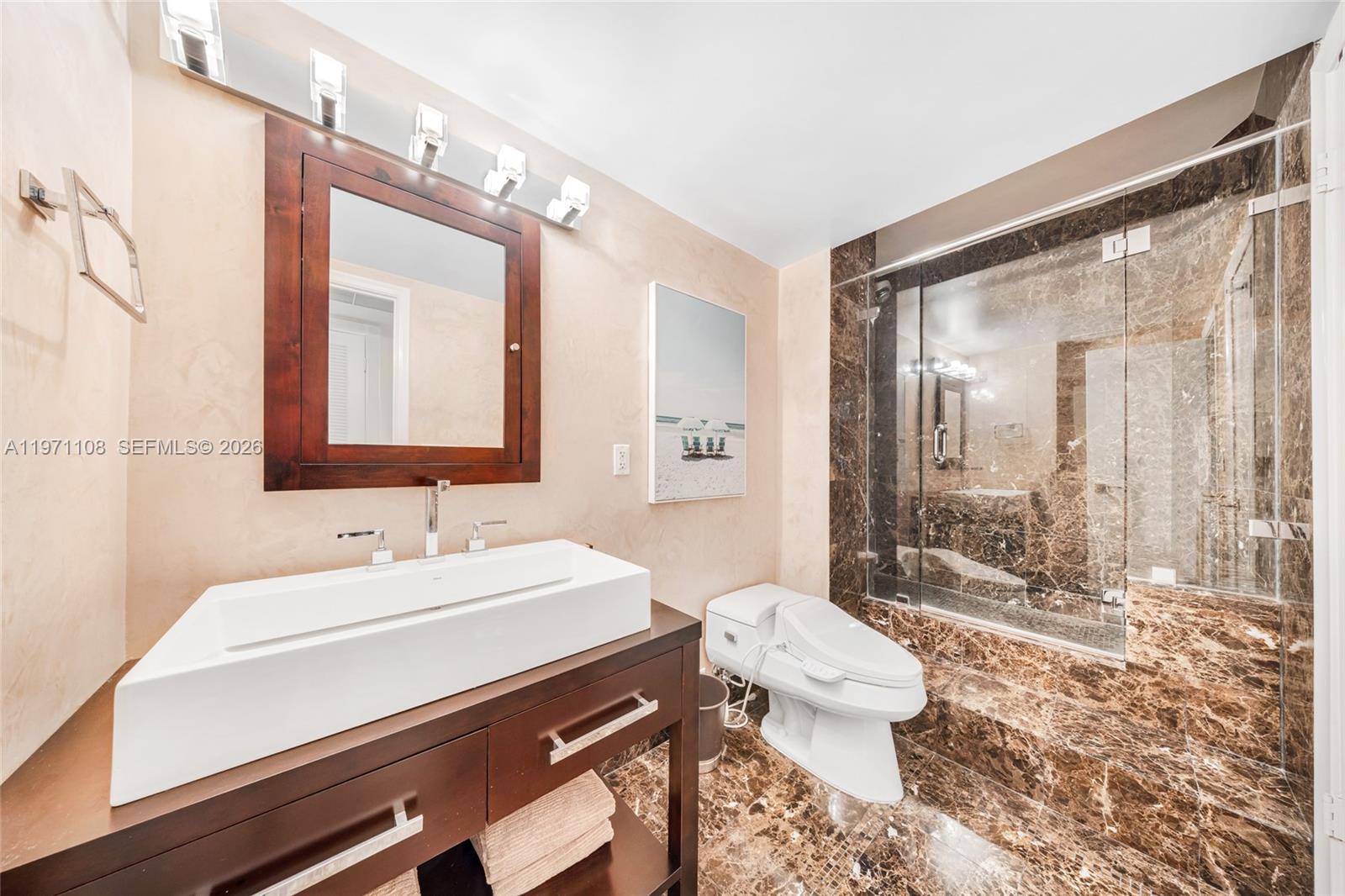 BALMORAL CONDO - Residential