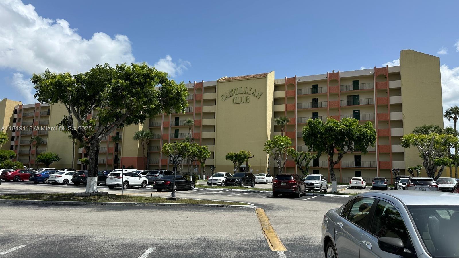 Property for Sale at 9455 W Flagler St C308, Miami, Broward County, Florida - Bedrooms: 2 
Bathrooms: 2  - $215,000