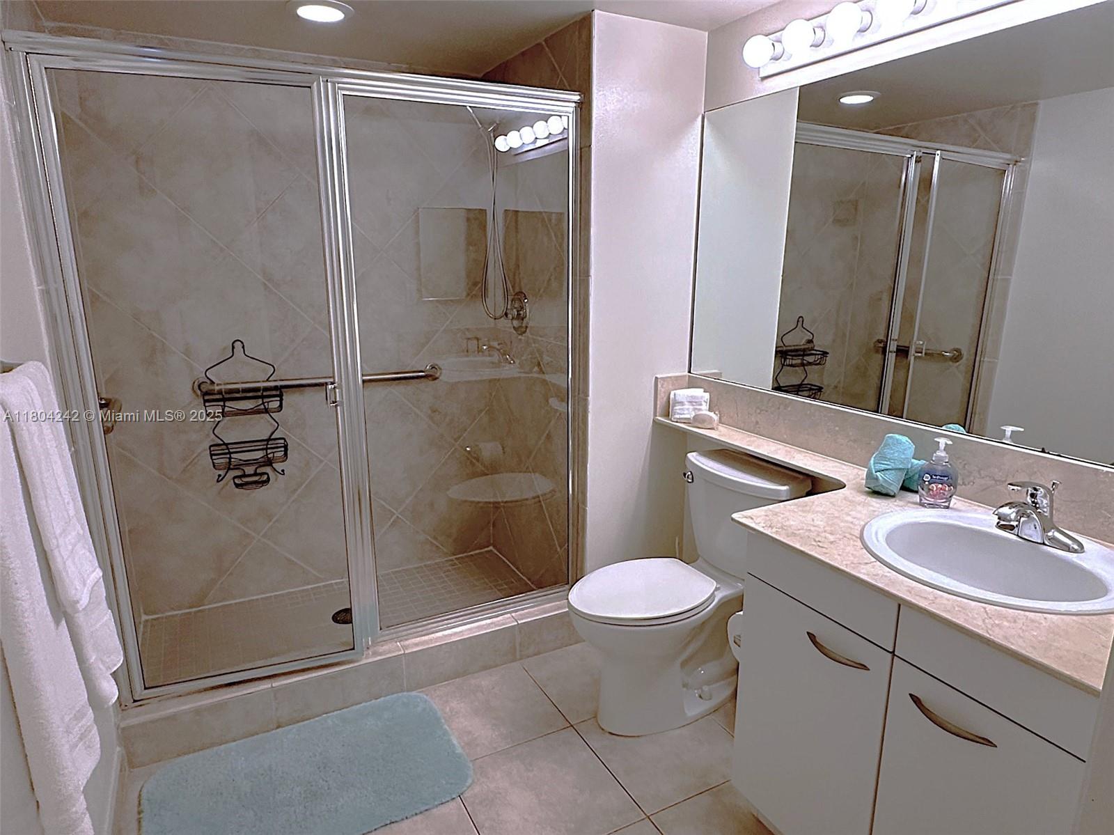 2080 OCEAN DRIVE - Residential Lease