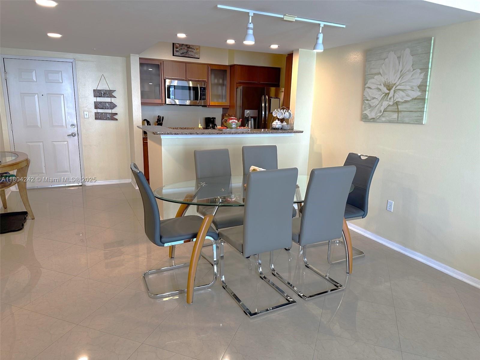 2080 OCEAN DRIVE - Residential Lease