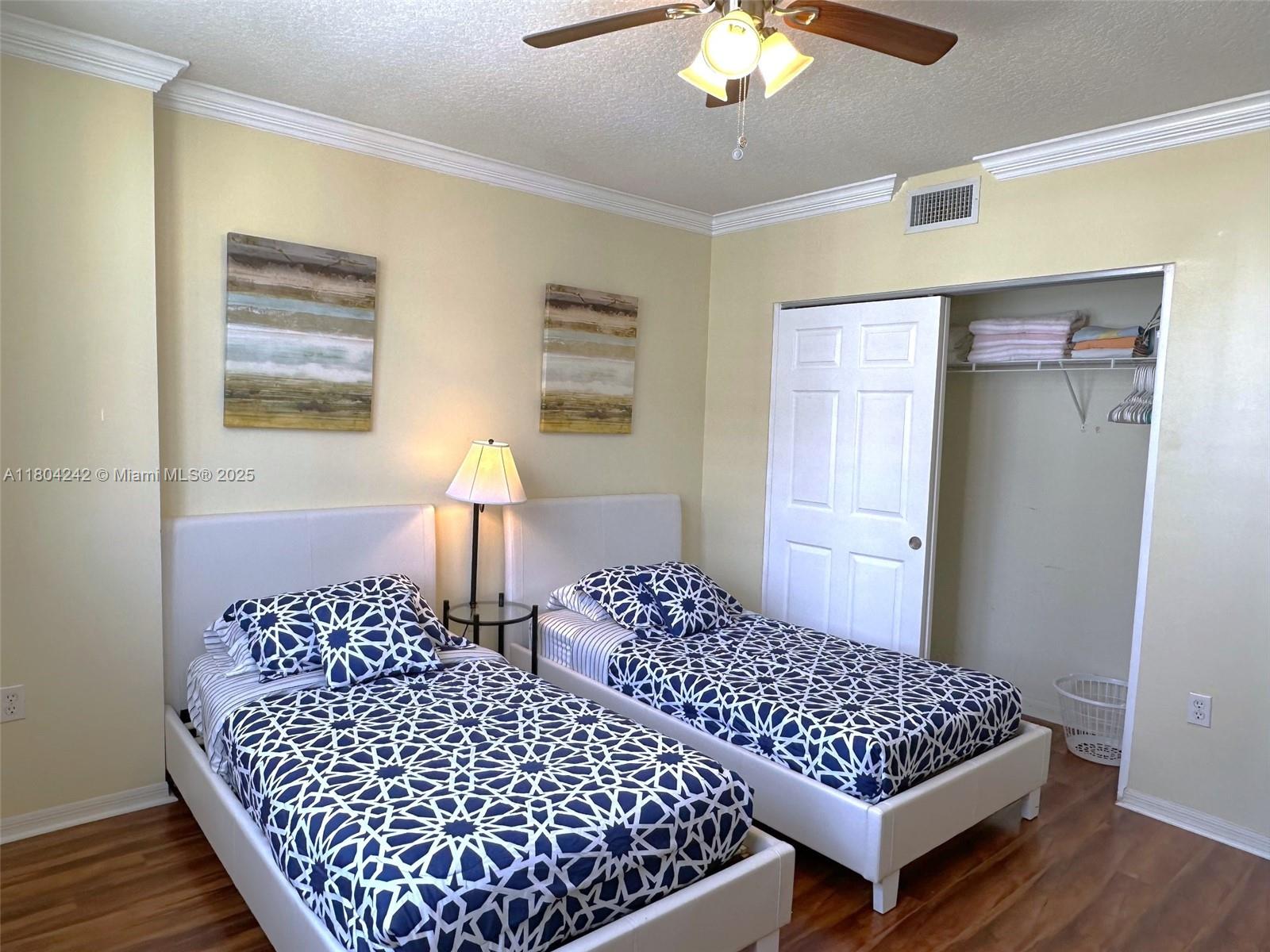 2080 OCEAN DRIVE - Residential Lease