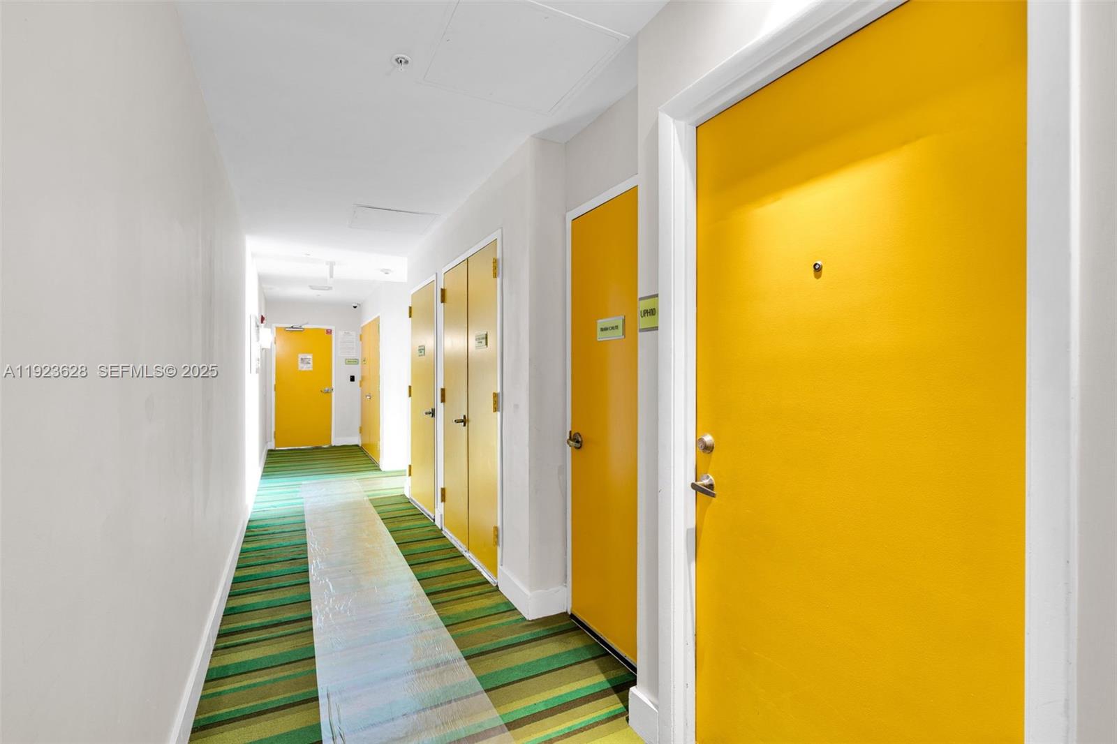 THE LOFT DOWNTOWN II COND - Residential