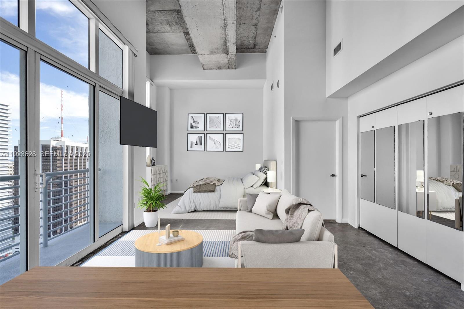 THE LOFT DOWNTOWN II COND - Residential