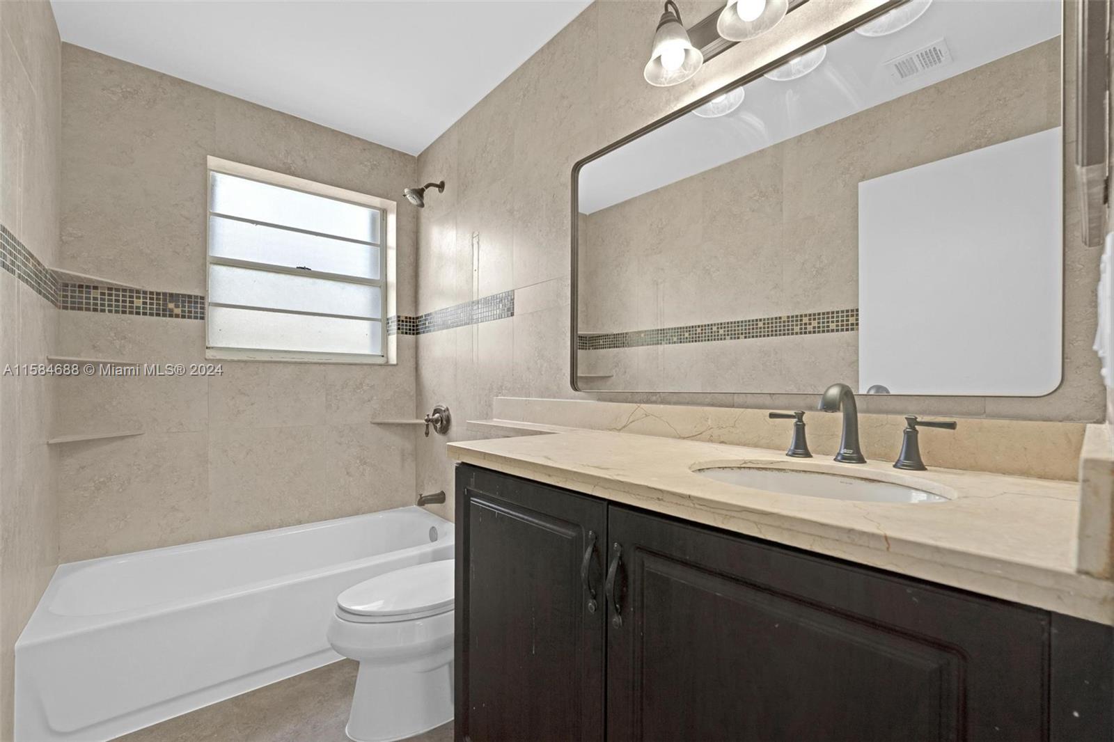 PATIO HOMES OF DORAL PINE - Residential Lease