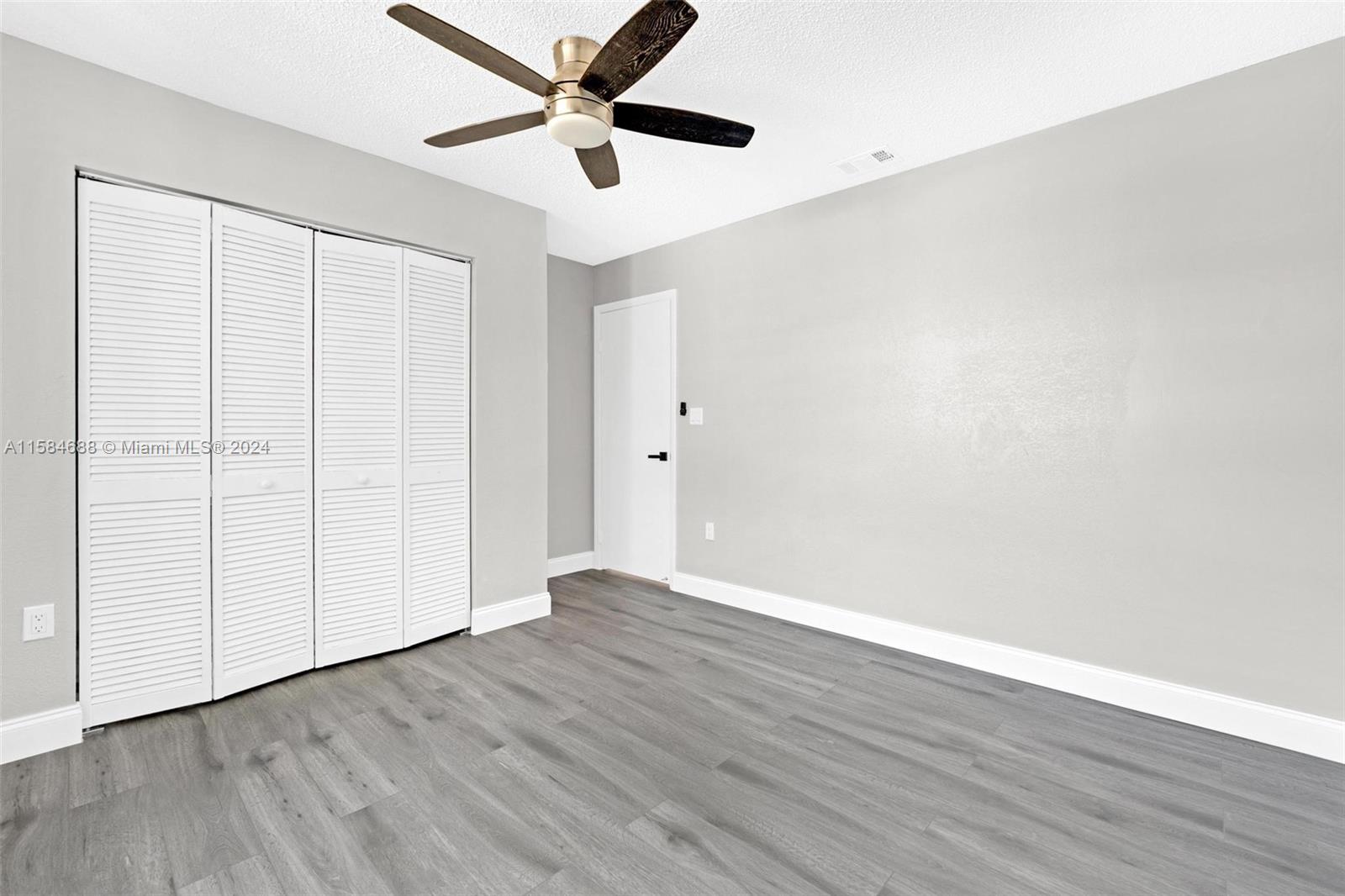 PATIO HOMES OF DORAL PINE - Residential Lease