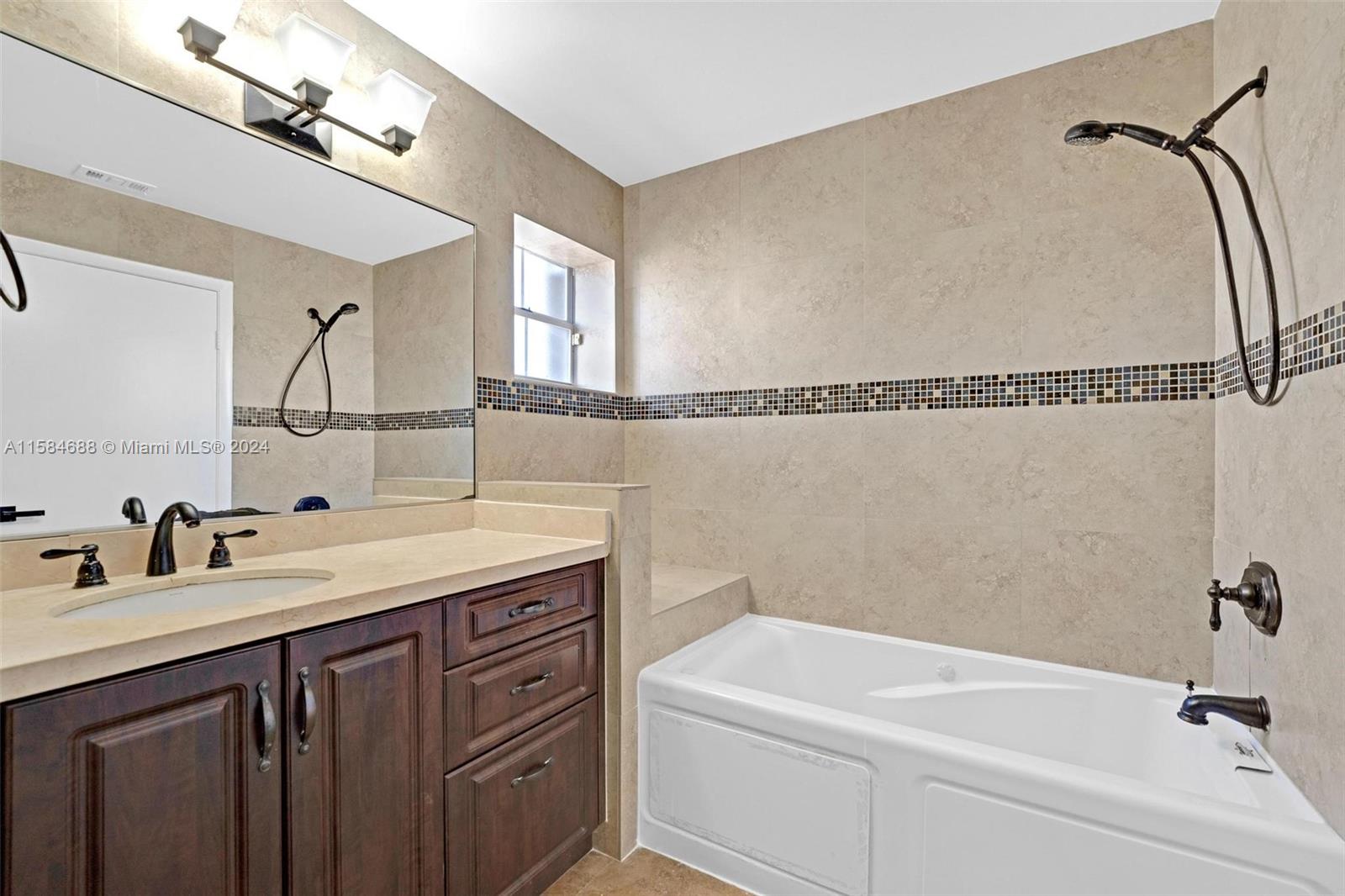 PATIO HOMES OF DORAL PINE - Residential Lease