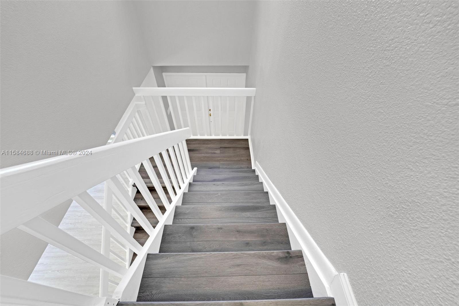 PATIO HOMES OF DORAL PINE - Residential Lease