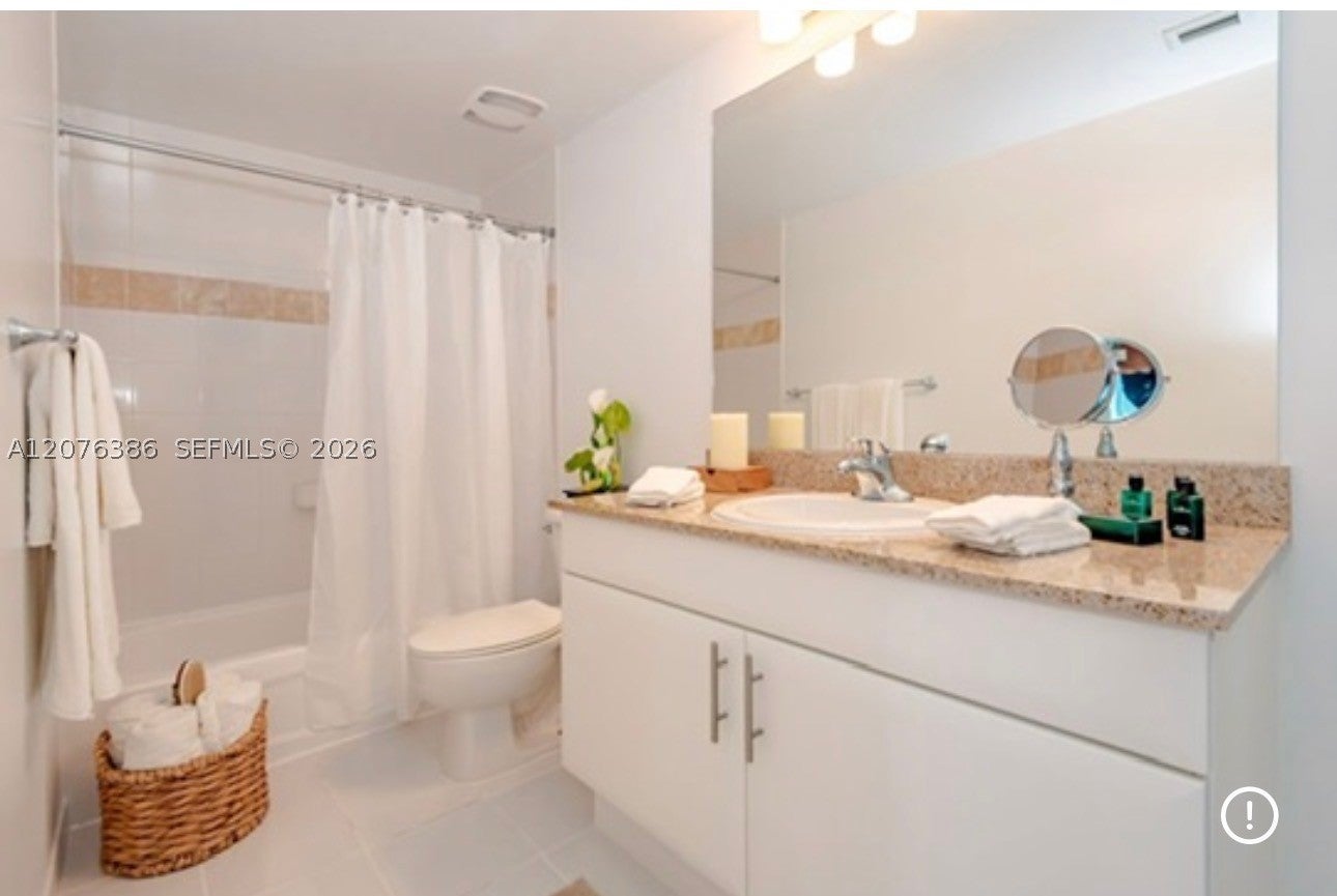 1871 NW S River Dr 1006