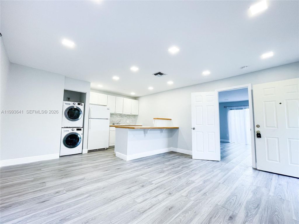 Photo of 1826 My Place, West Palm Beach, FL 33417 (MLS # A11993641)