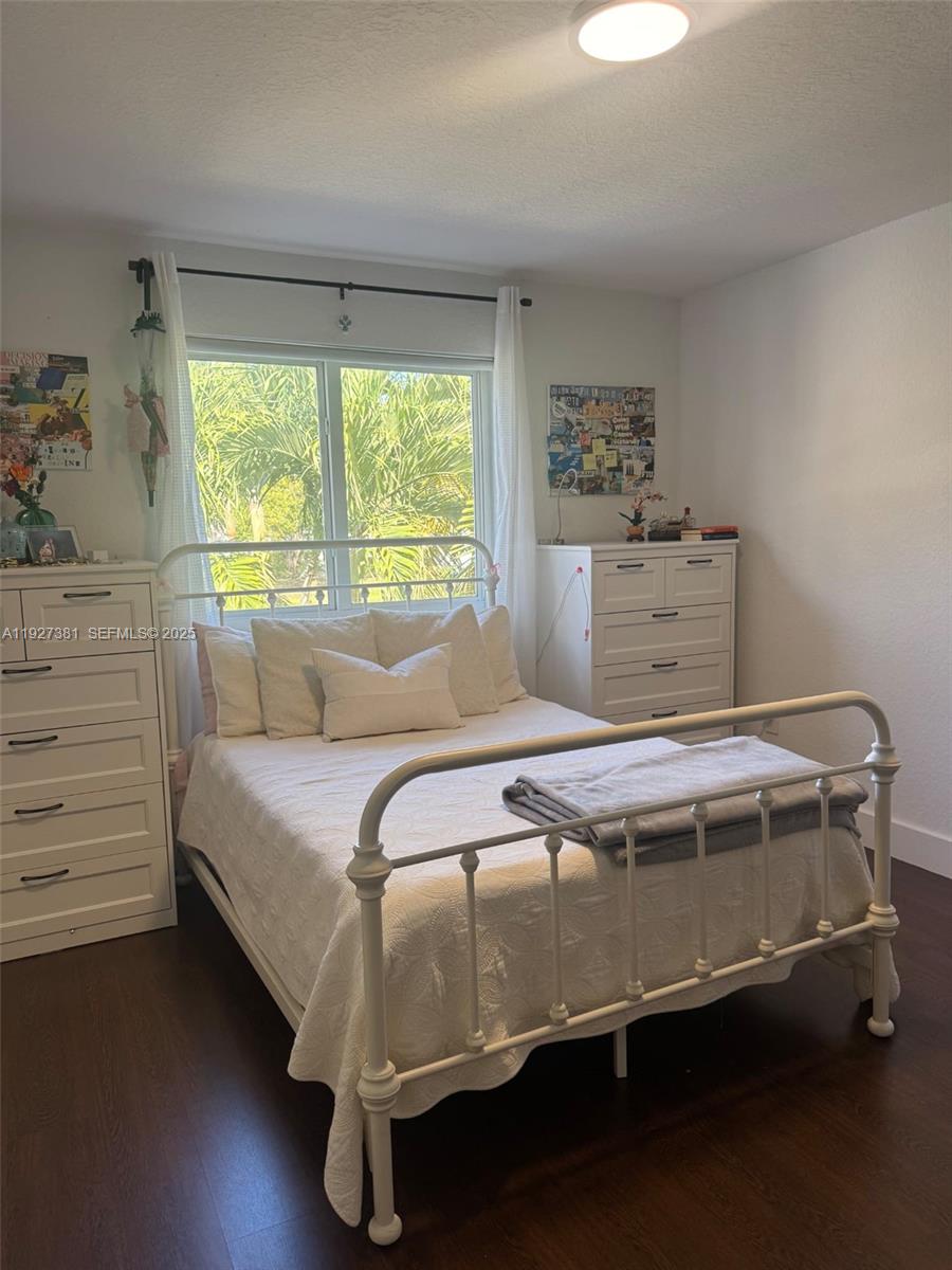 THE RESERVE AT DORAL - Residential Lease