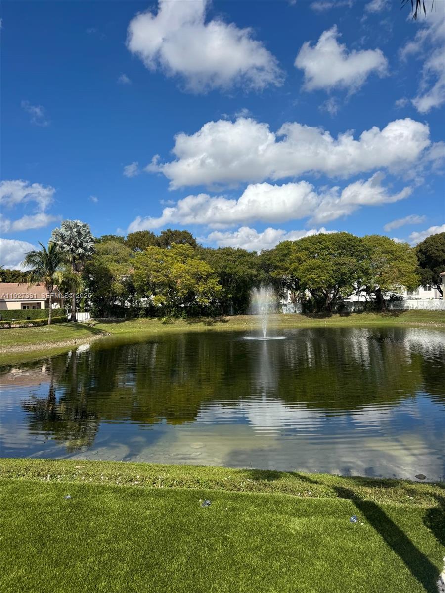 THE RESERVE AT DORAL - Residential Lease