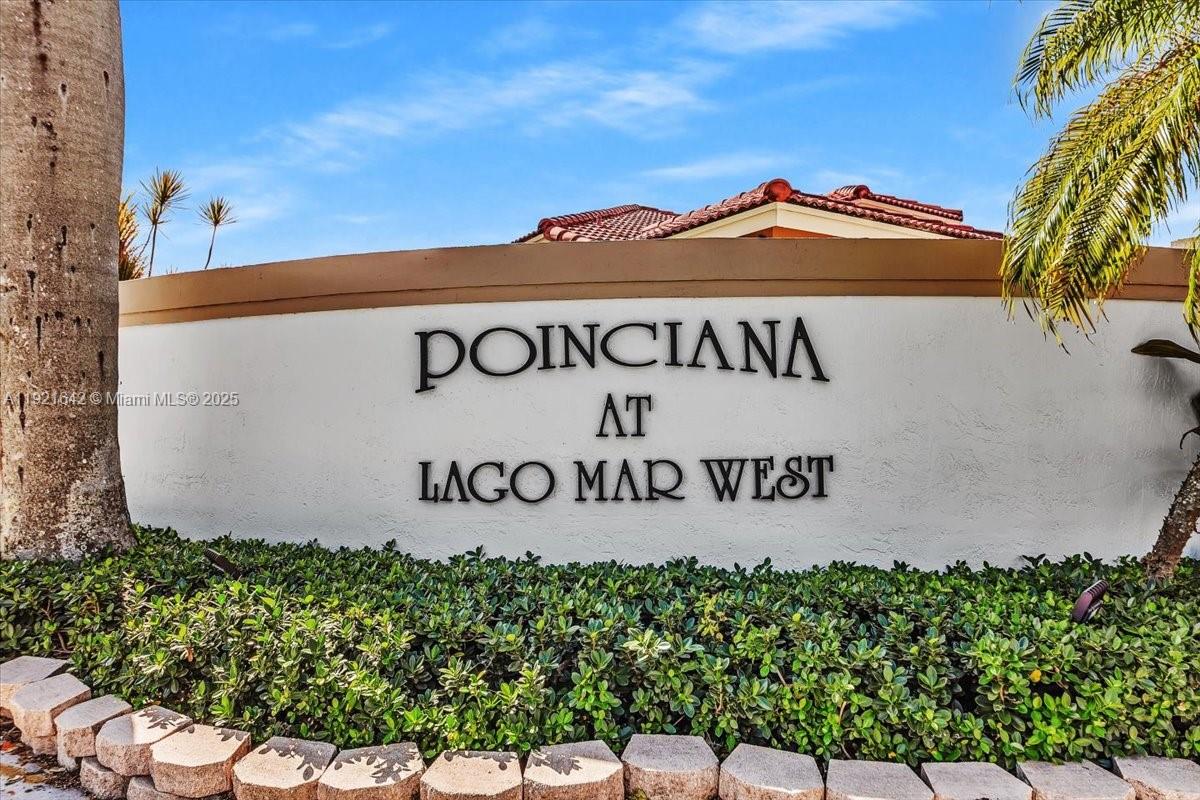 LAGO MAR WEST - Residential