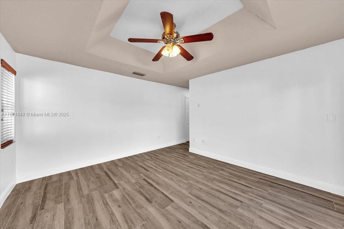 LAGO MAR WEST - Residential