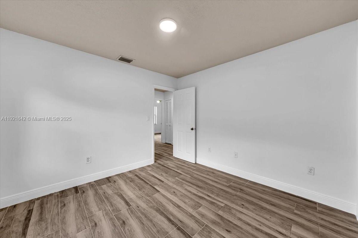 LAGO MAR WEST - Residential