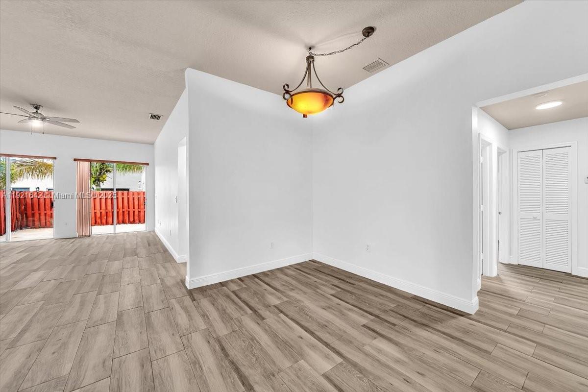 LAGO MAR WEST - Residential