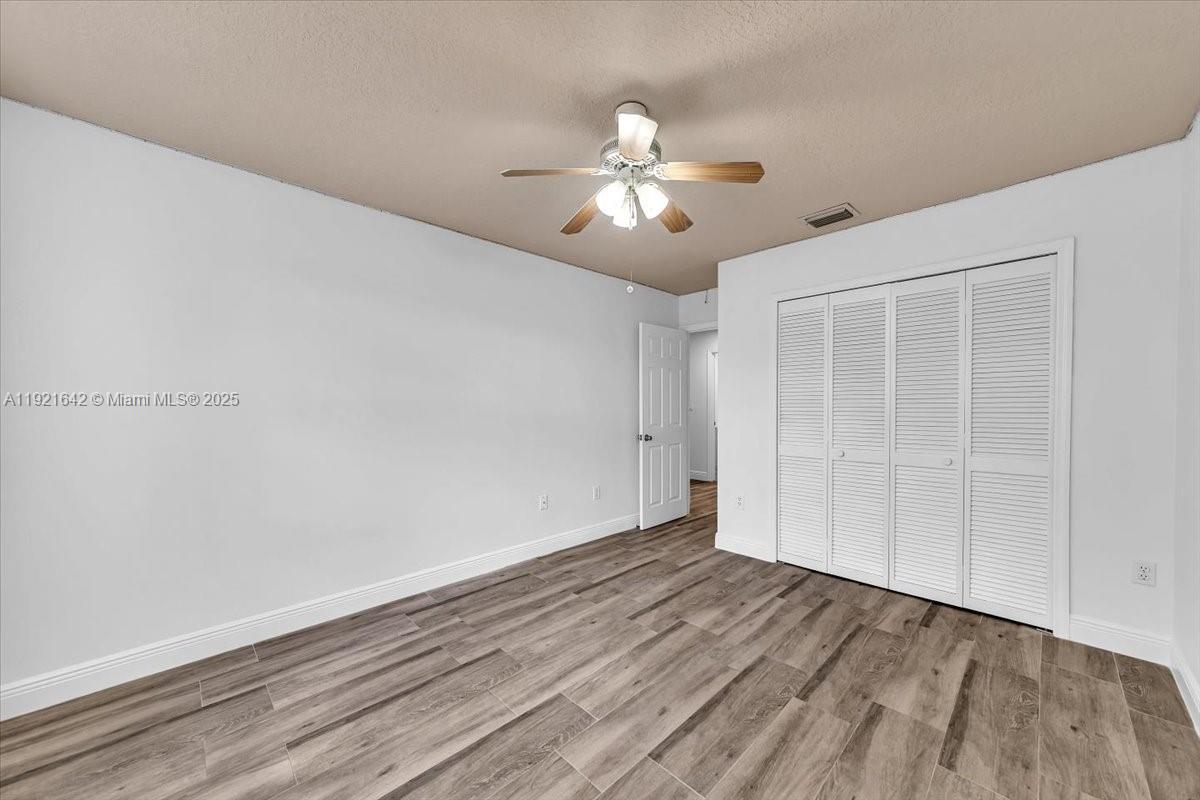 LAGO MAR WEST - Residential