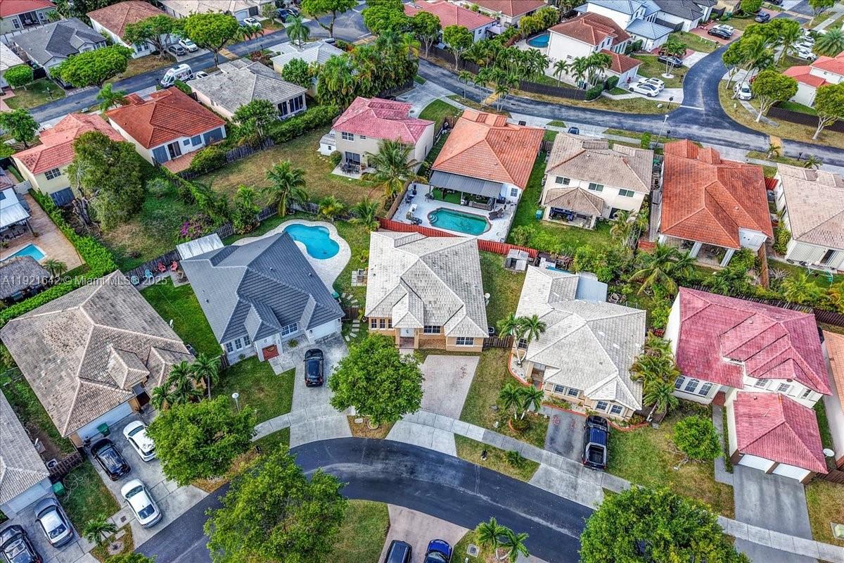 LAGO MAR WEST - Residential