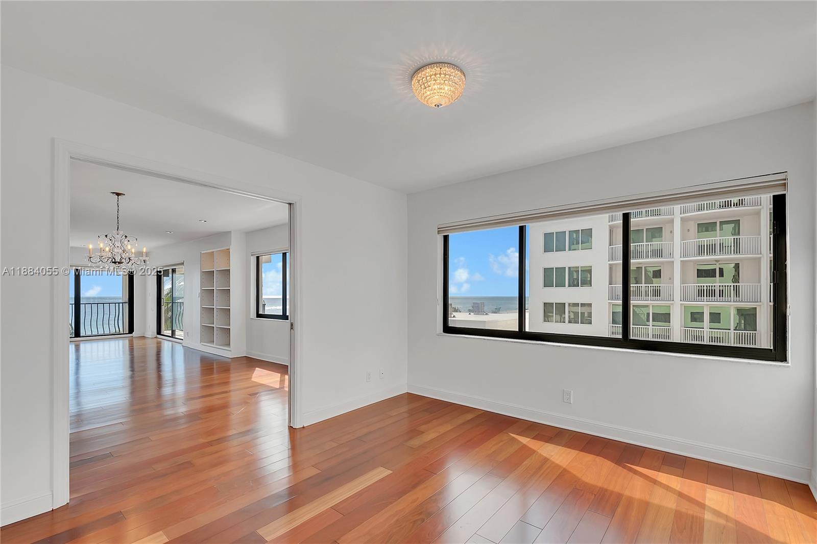 GALERIA CONDO - Residential Lease