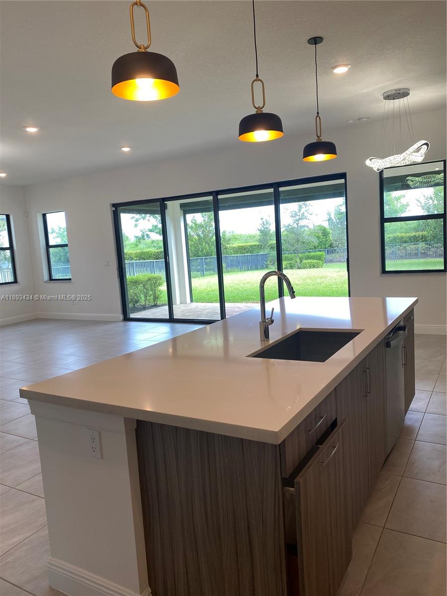 12535 N Parkland Bay Trl