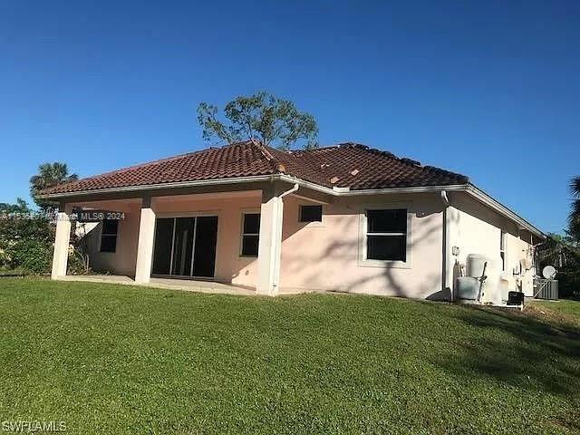 Property for Sale at 2060 16th St, Naples, Collier County, Florida - Bedrooms: 4 
Bathrooms: 2  - $600,000