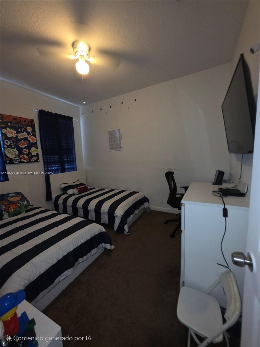 COURTS AT TUSCANY - Residential