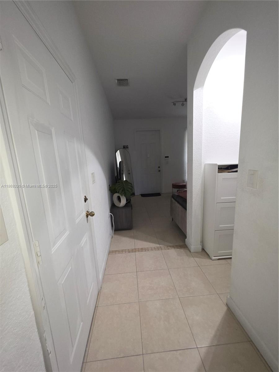 COURTS AT TUSCANY - Residential