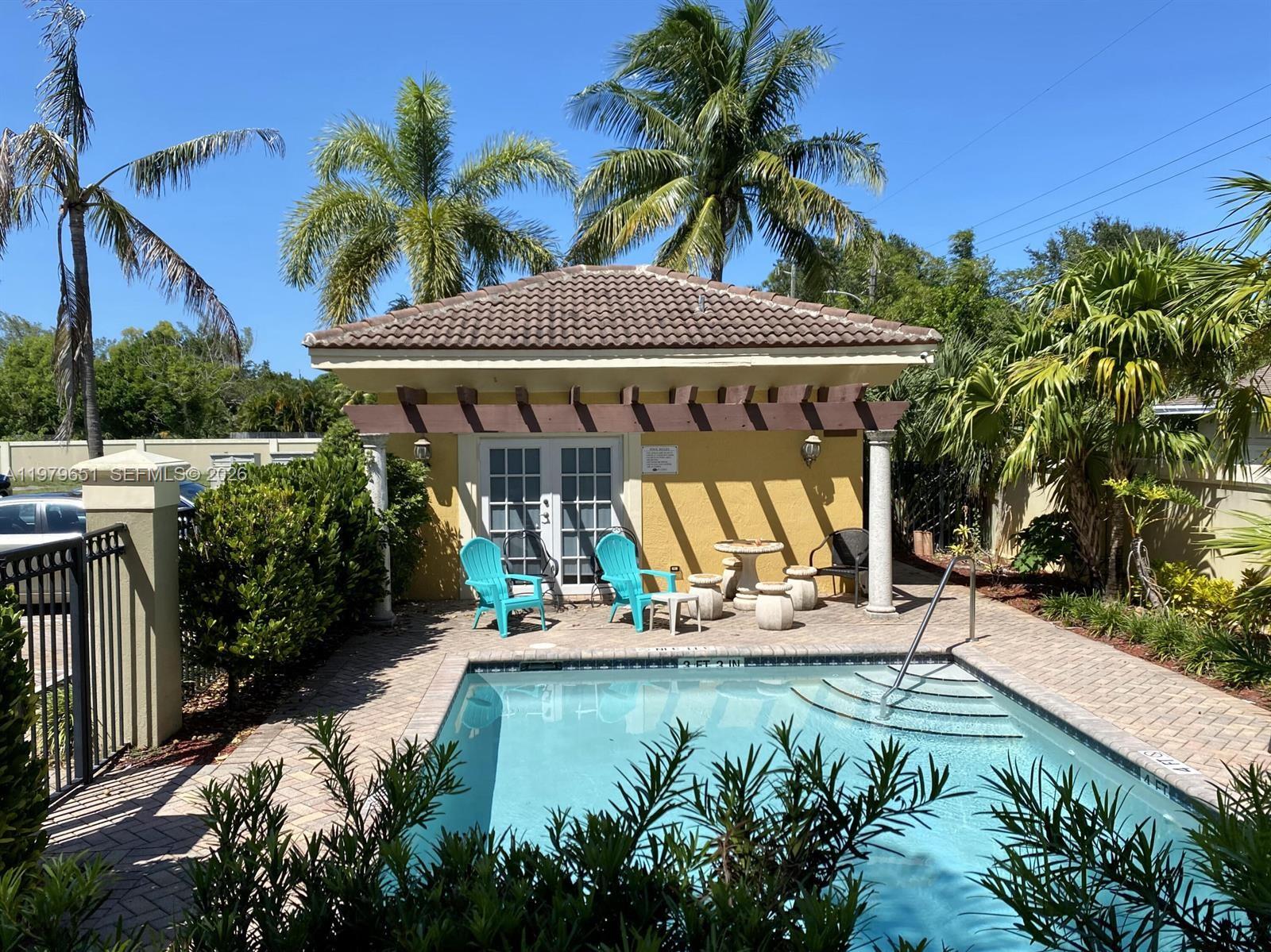 CLOISTERS AT LAKE WORTH - Residential Lease