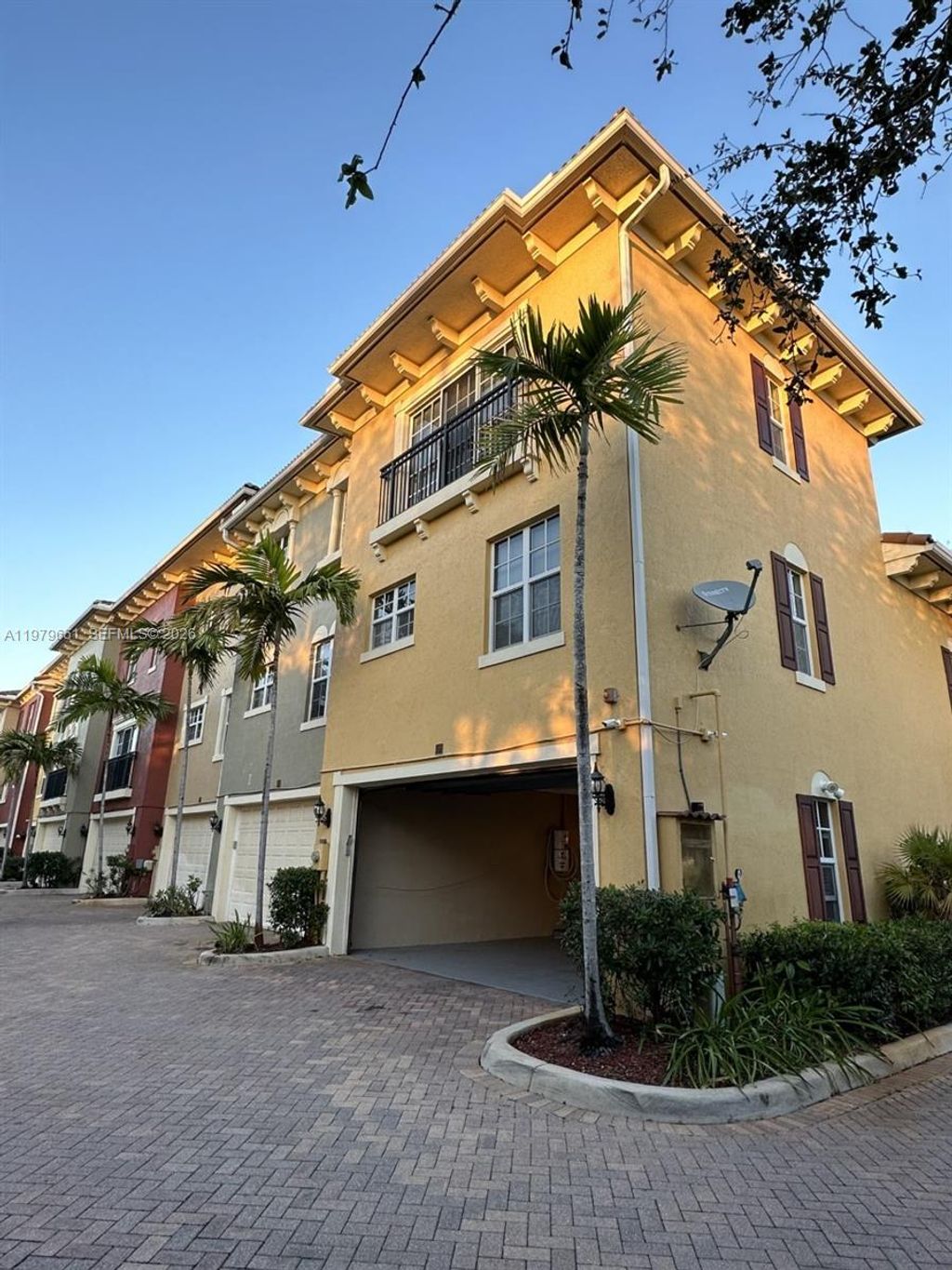 Photo of 601 S Federal Hwy #32, Lake Worth, FL 33460 (MLS # A11979651)