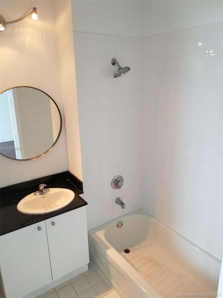 EDGEWATER LOFTS CONDO - Residential Lease