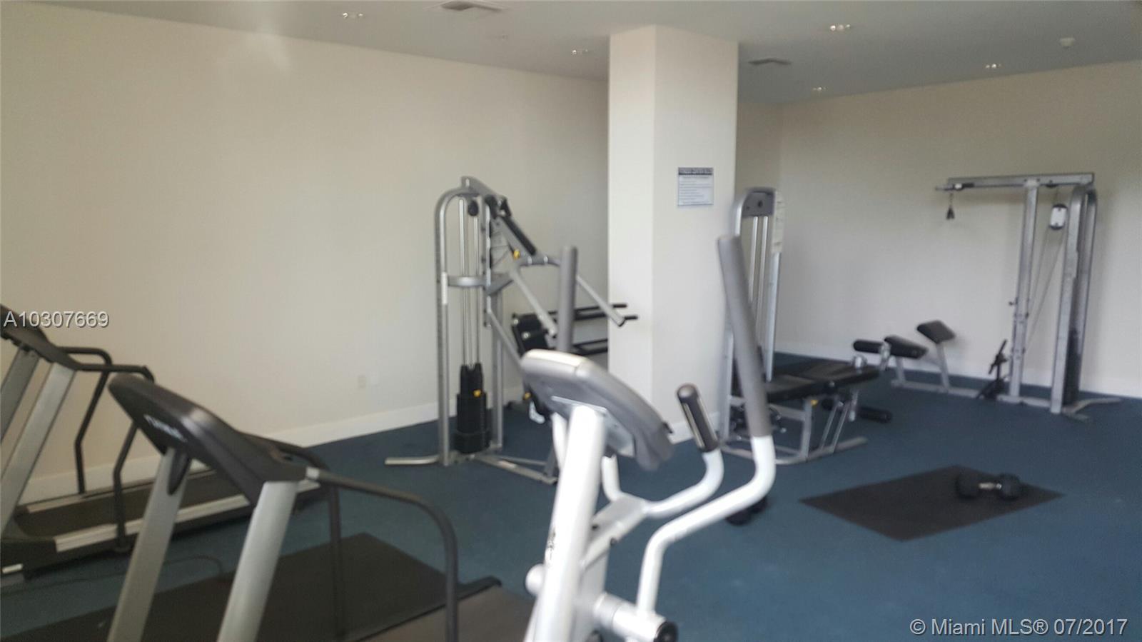 EDGEWATER LOFTS CONDO - Residential Lease