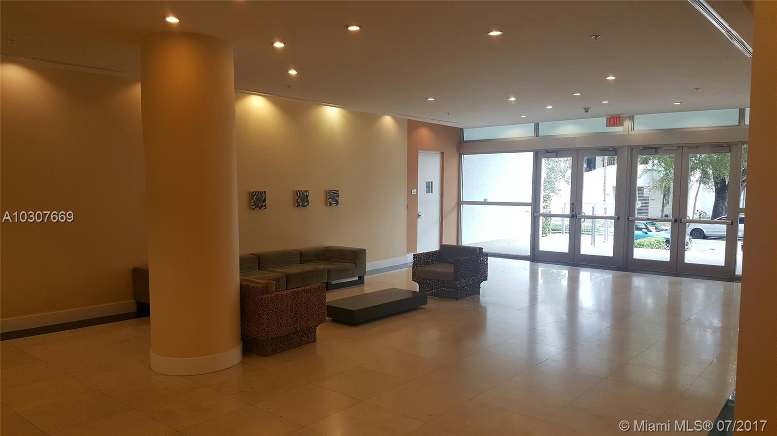 EDGEWATER LOFTS CONDO - Residential Lease