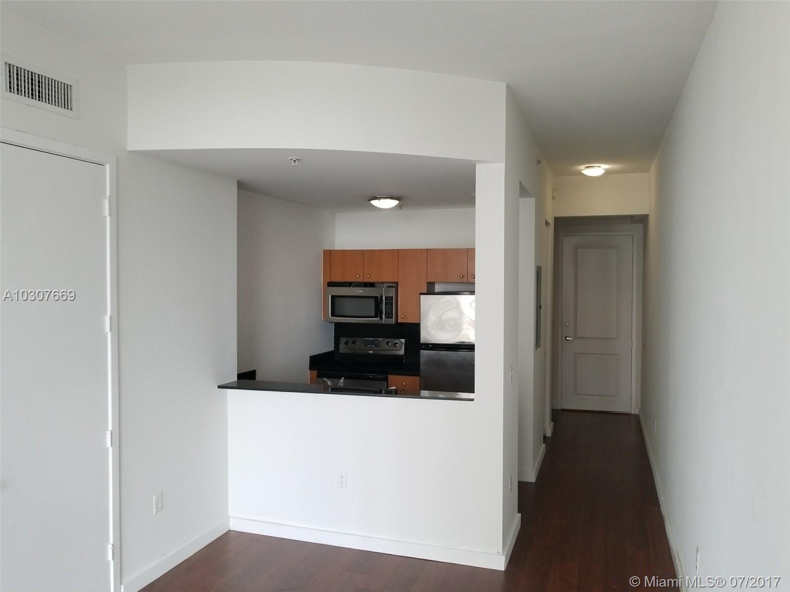 EDGEWATER LOFTS CONDO - Residential Lease