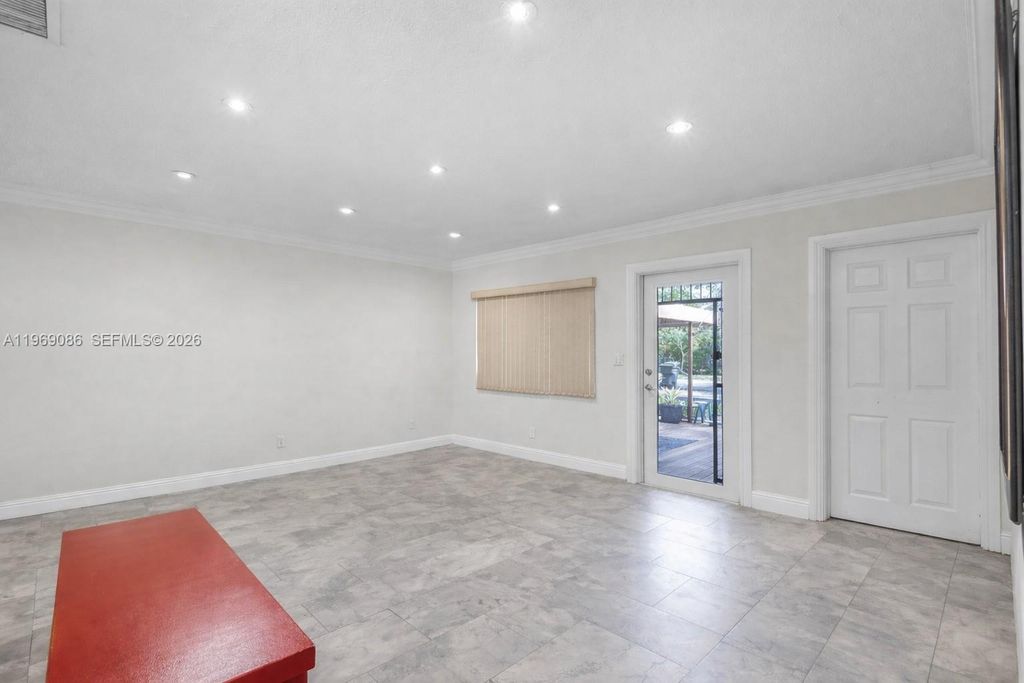 Photo of 1508 N 74th Ter, Hollywood, FL 33024 (MLS # A11969086)