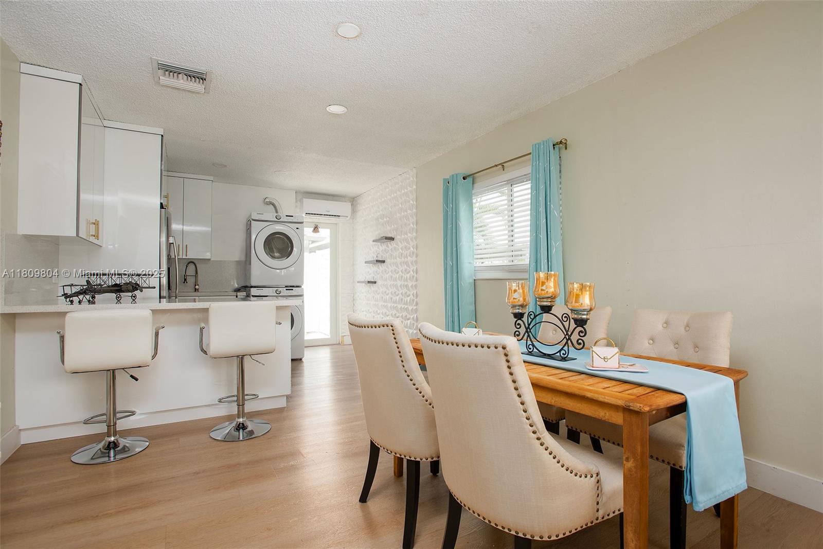 DARLINGTON MANOR - Residential