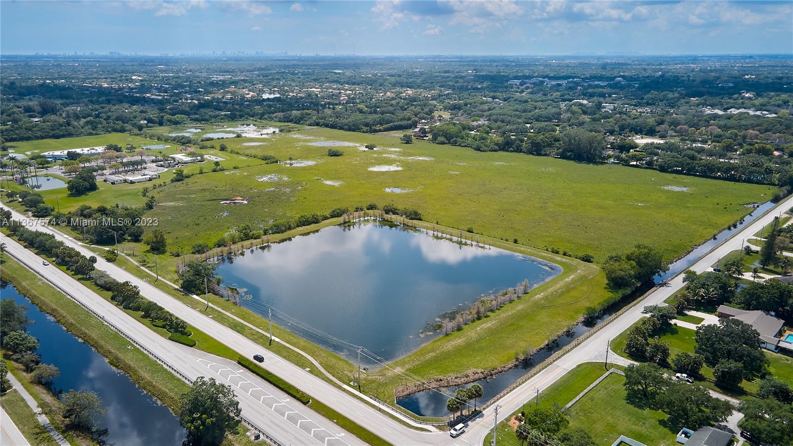 13900 Griffin Rd Rd, Southwest Ranches, Broward County, Florida -  - 