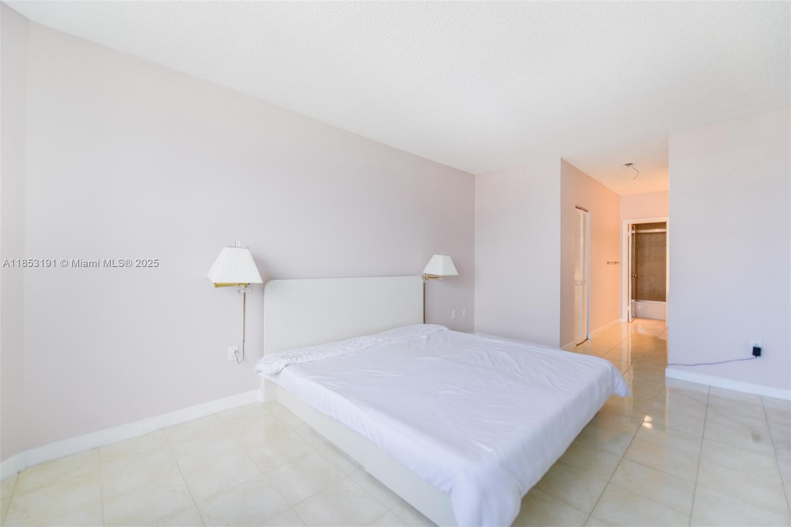 HEMISPHERES CONDO - Residential