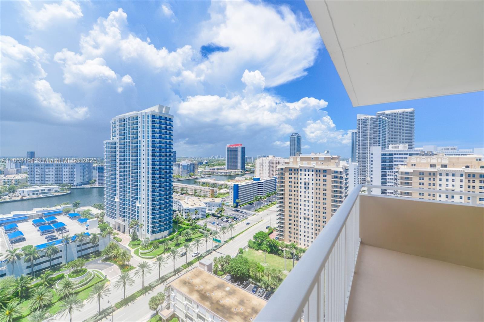 HEMISPHERES CONDO - Residential