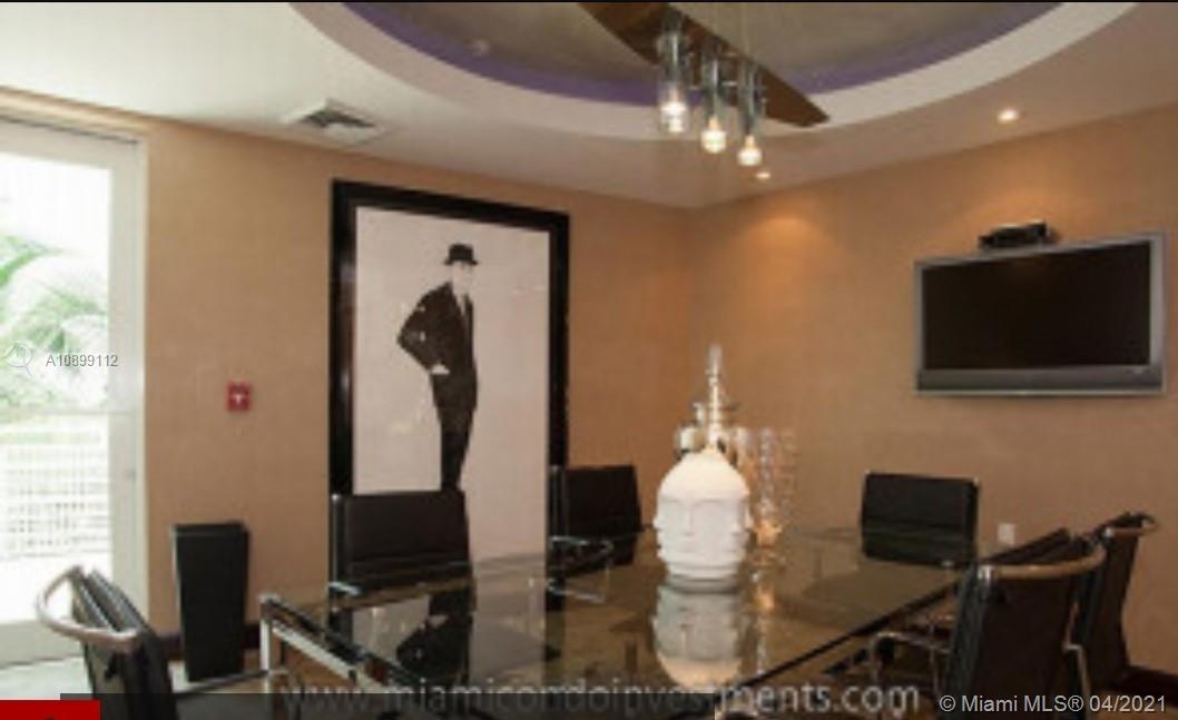 VIZCAYNE SOUTH CONDO - Residential