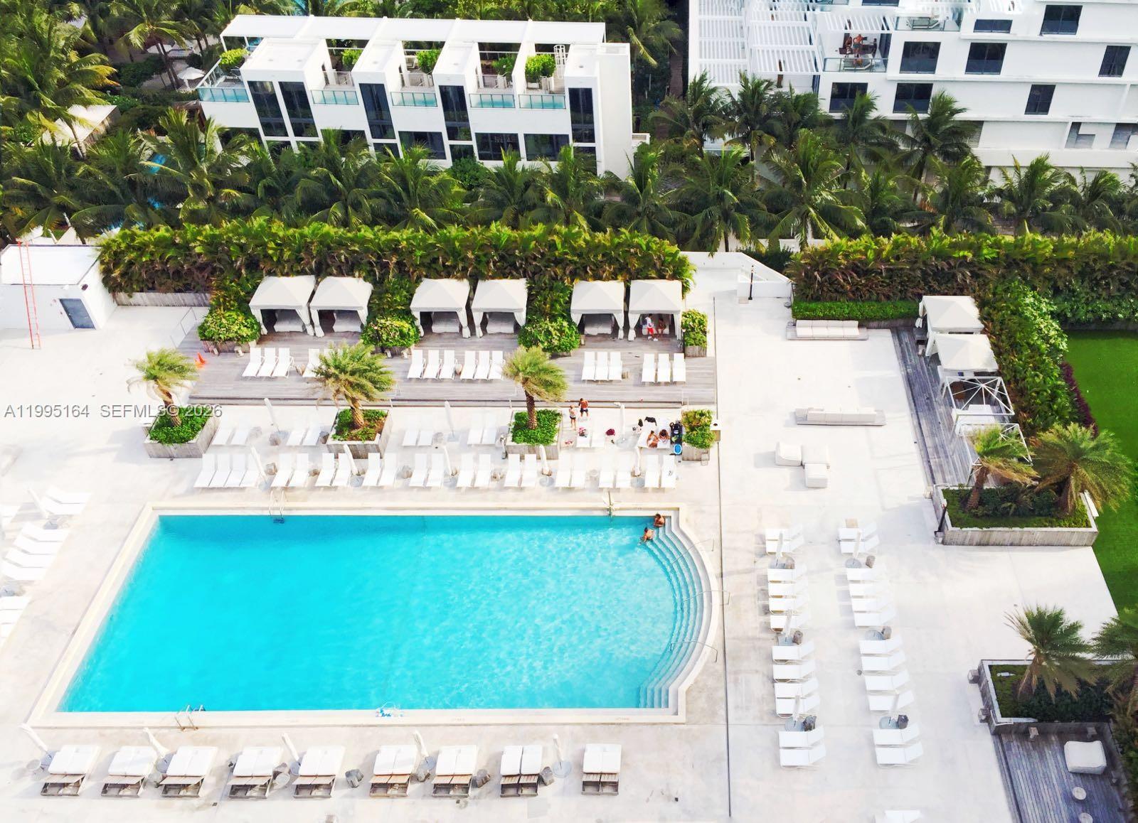 RONEY PALACE - Residential Lease