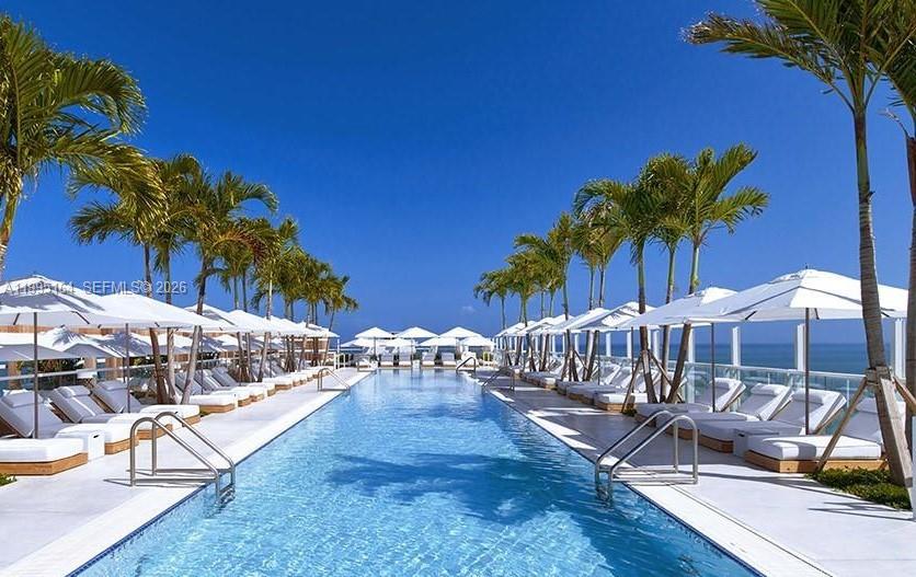 RONEY PALACE - Residential Lease