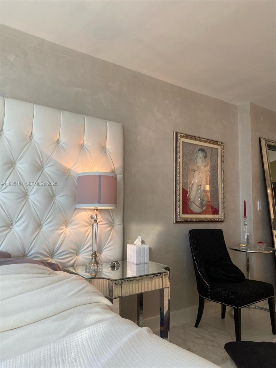 RONEY PALACE - Residential Lease