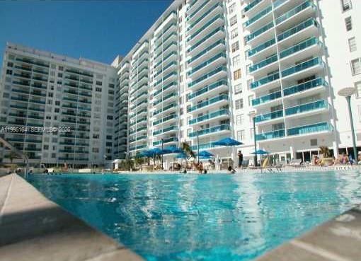 RONEY PALACE - Residential Lease