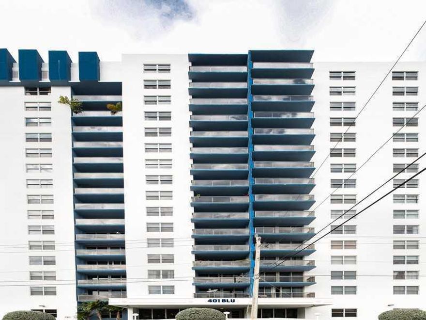 Large 1/1 Unit with extended balcony, close to the ocean, Publix and few minutes from South Beach. A/C is included in the Rent.