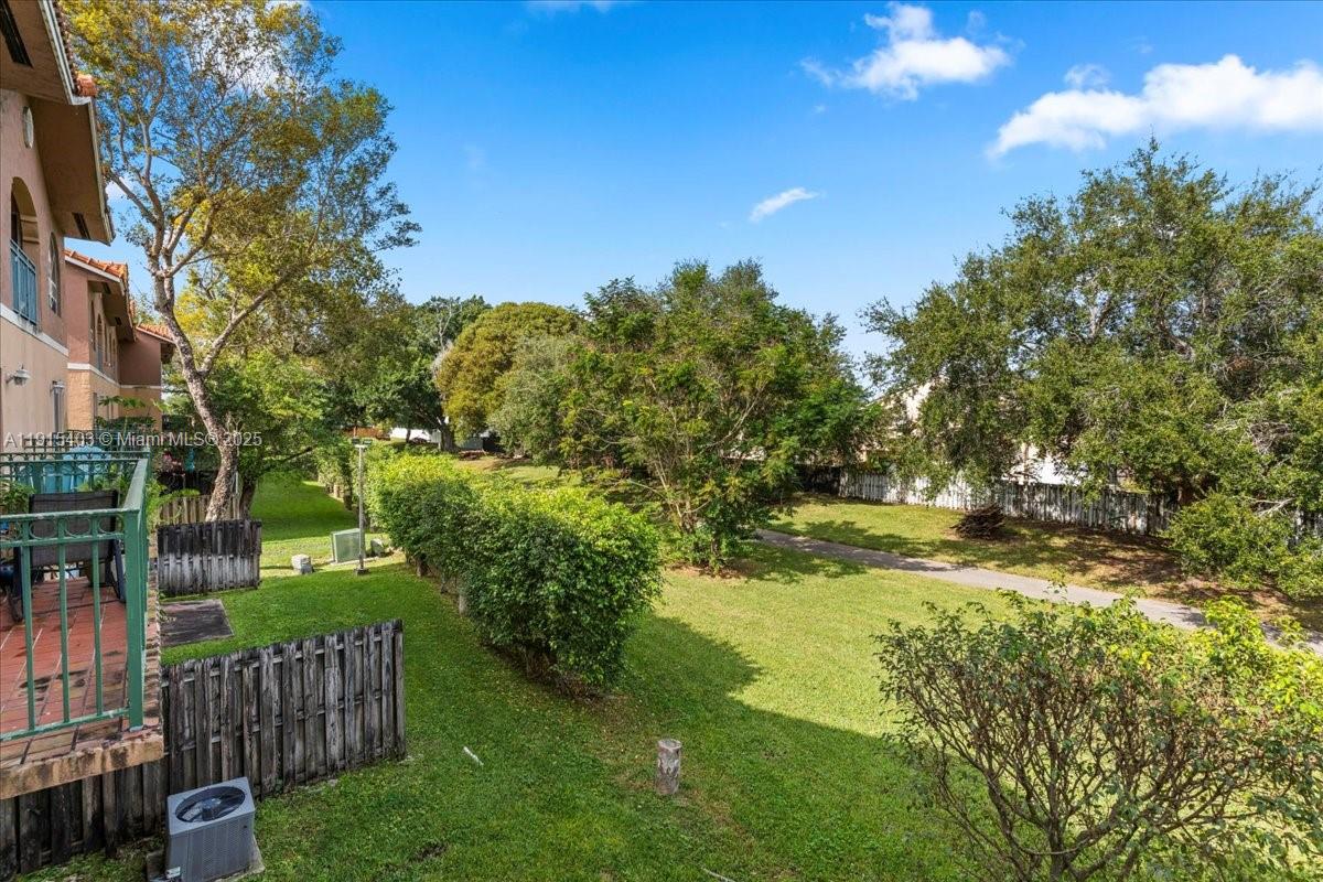 BLOSSOMS AT THE HAMMOCKS - Residential